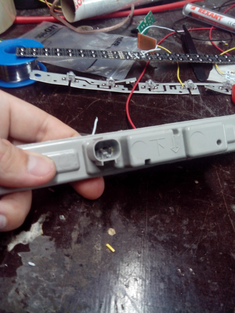 Дополнительный стоп сигнал 2115. Разборка стоп сигнала. Лампа стоп сигнала ниссан тиида хэтчбек. Стоп сигнал на митсубиси лансер 10. Дополнительный стоп сигнал w203.