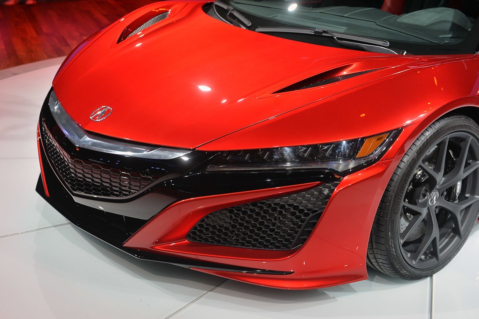 Гибридный суперкар Acura NSX