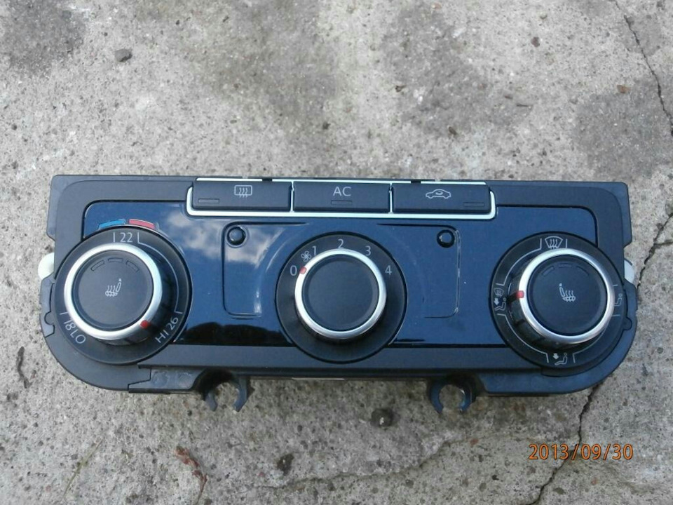 Куплю блок управления климатом гольф 3C8 907 336AC ZJU — DRIVE2