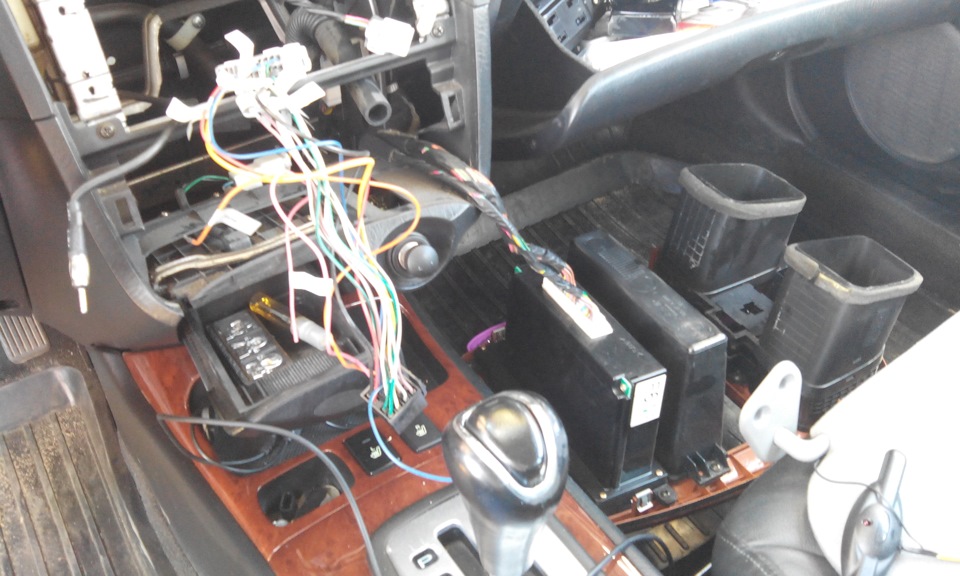 Антенна для радио — Hyundai Sonata IV (EF), 2,7 л, 2005 года | своими ...