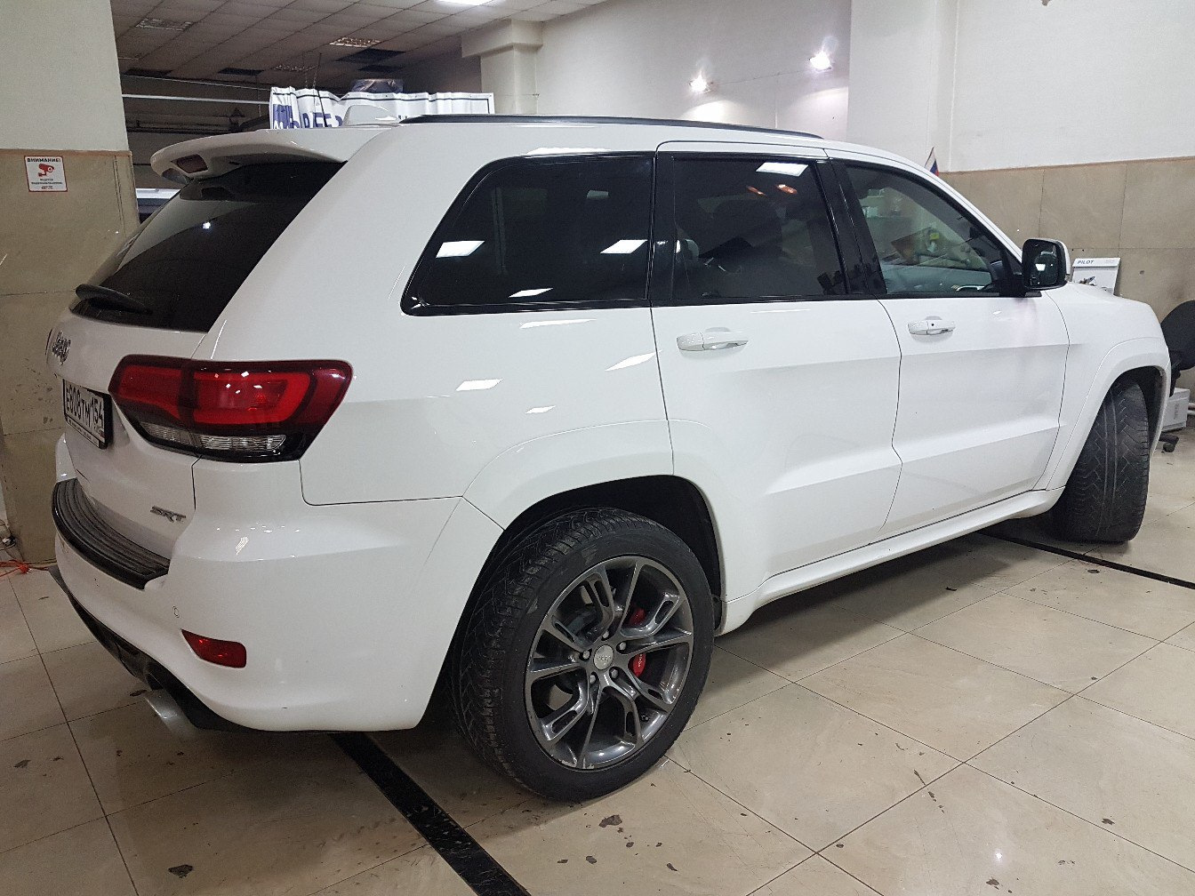 Grand Cherokee антихром