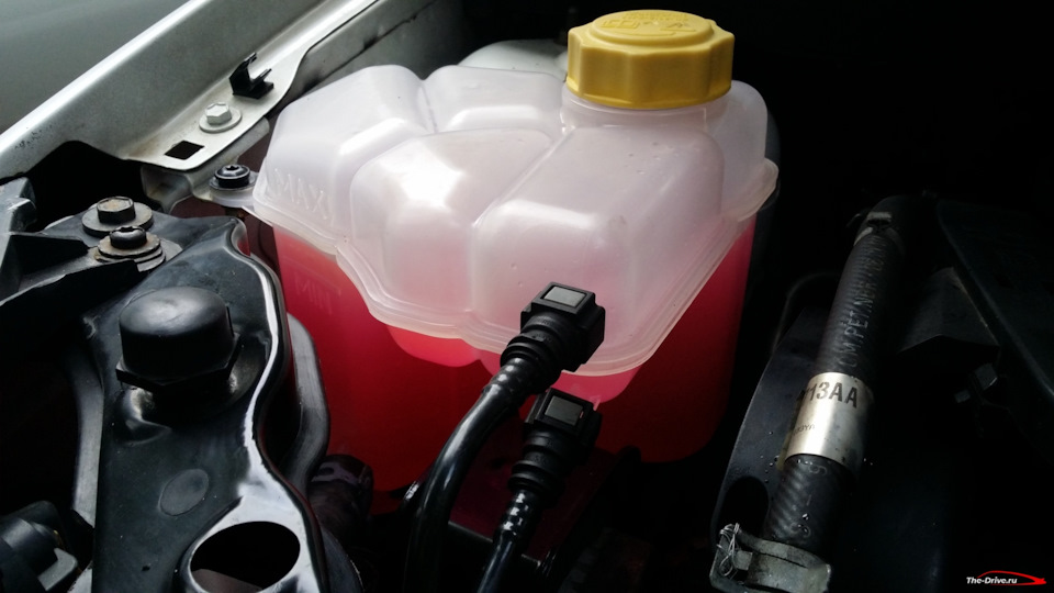 Какой антифриз долить? Toyota Corolla 1.6 — Toyota Corolla (140/150), 1 ...
