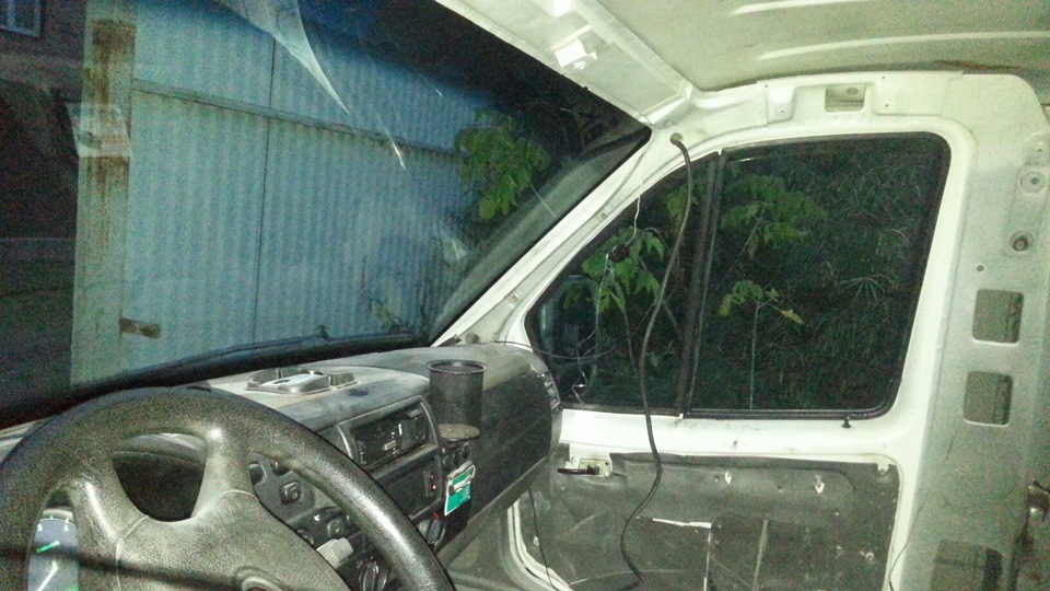 Атермальные стекла на месте — ГАЗ Газель, 2,3 л., 2003 года | кузовной ...