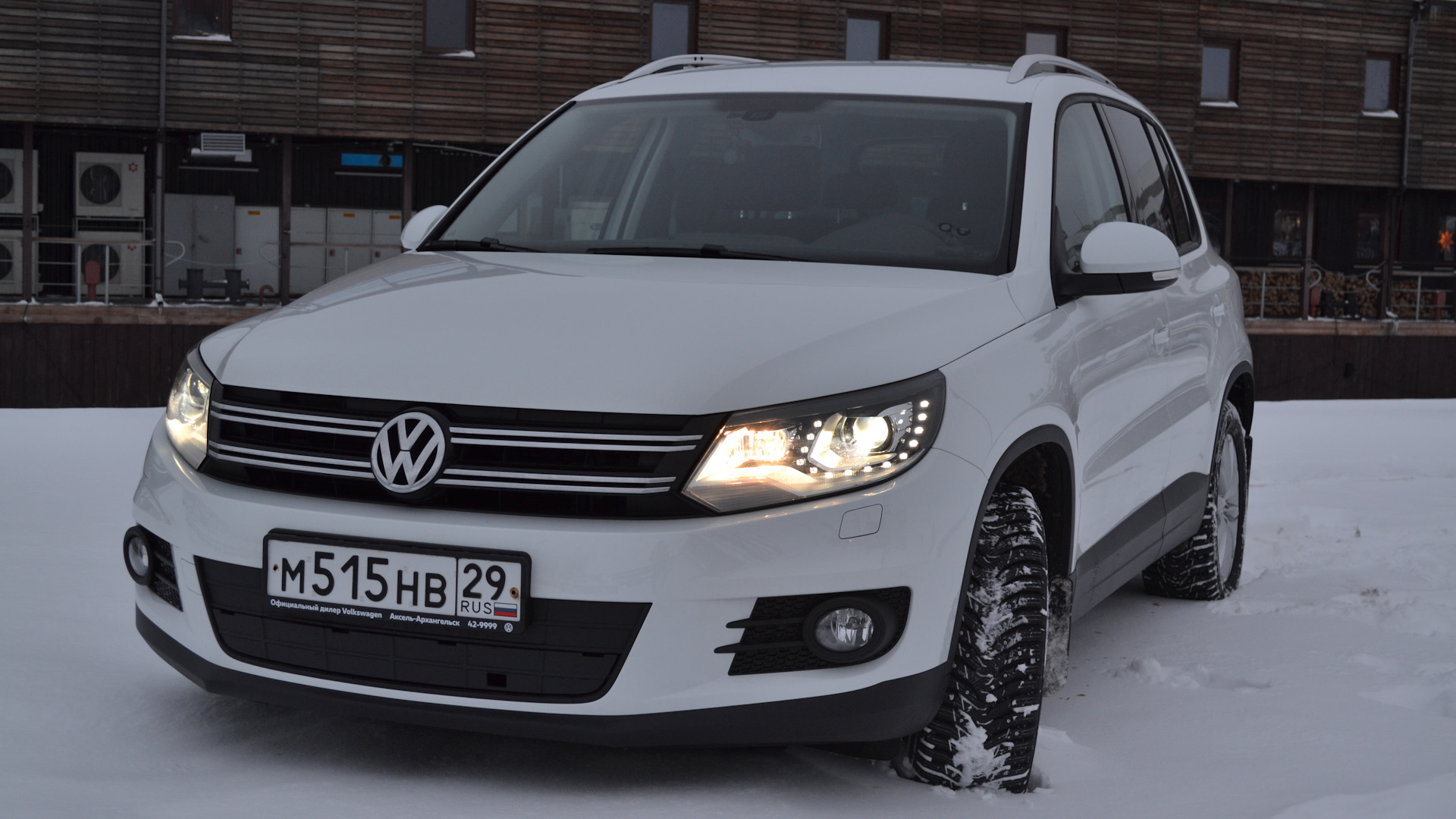 Volkswagen Tiguan (1G) 2.0 бензиновый 2016 | Avenue 2,0 на DRIVE2