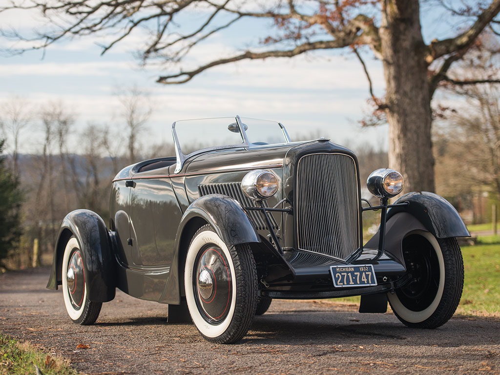 Ford v8 Roadster