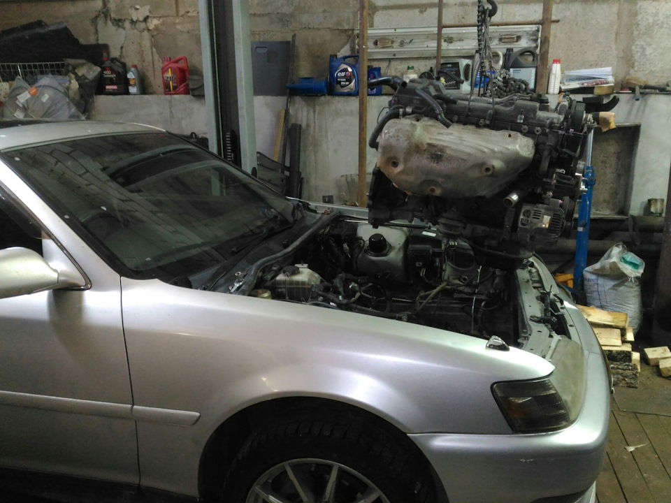 двигатель вешал. лодочный мотор москва 12. двигатель вешал. кантователь для двигателя змз 406. 61.