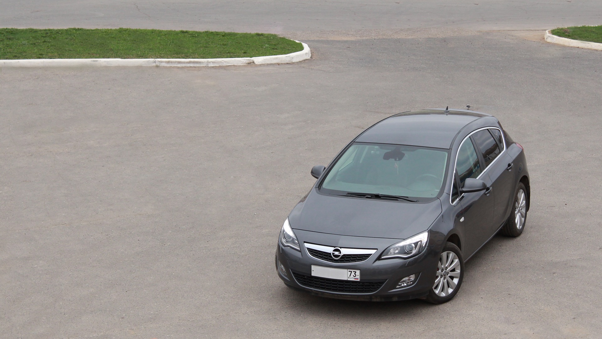 Продажа Opel Astra J 2012 (бензин, АКПП) — с историей обслуживания —  DRIVE2.RU