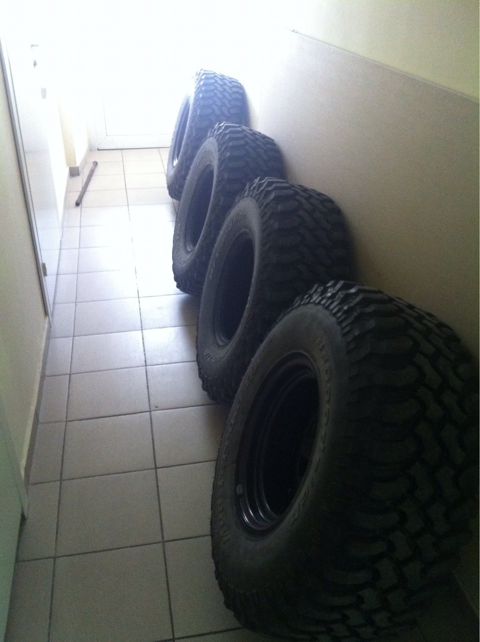 прикупил диски и шины для грязи — Jeep Cherokee (XJ), 4 л, 1990 года ...