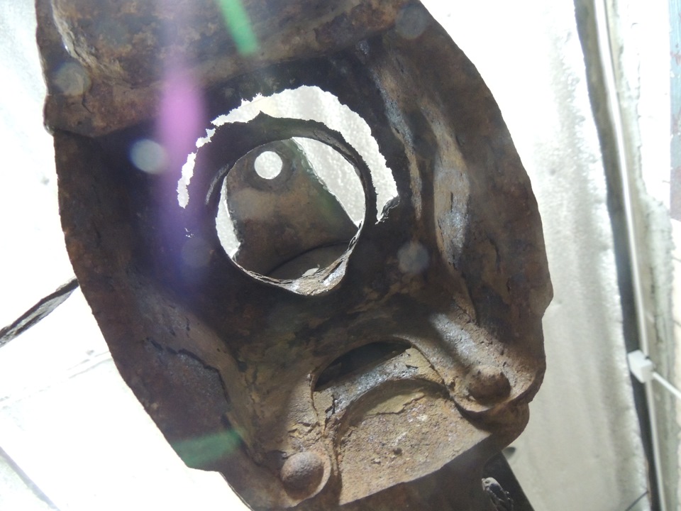 Ремонт стакана передней подвески. — ГАЗ 2407, 2,4 л, 1979 года | своими ...