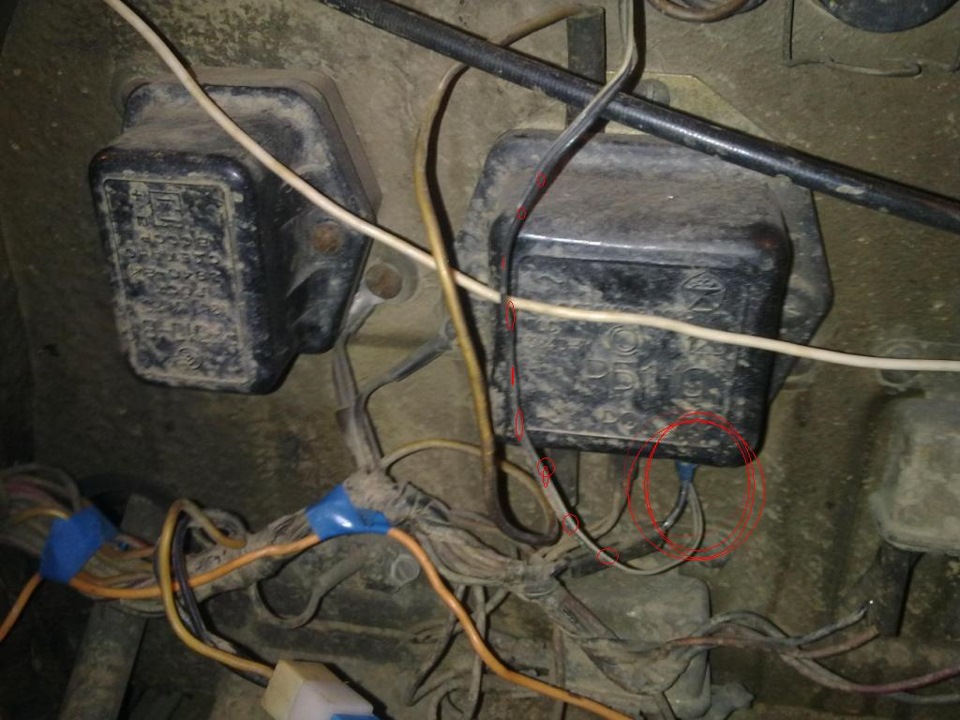 Лампа блокировки заднего моста… — ЛуАЗ 969, 1,1 л, 1986 года | своими ...