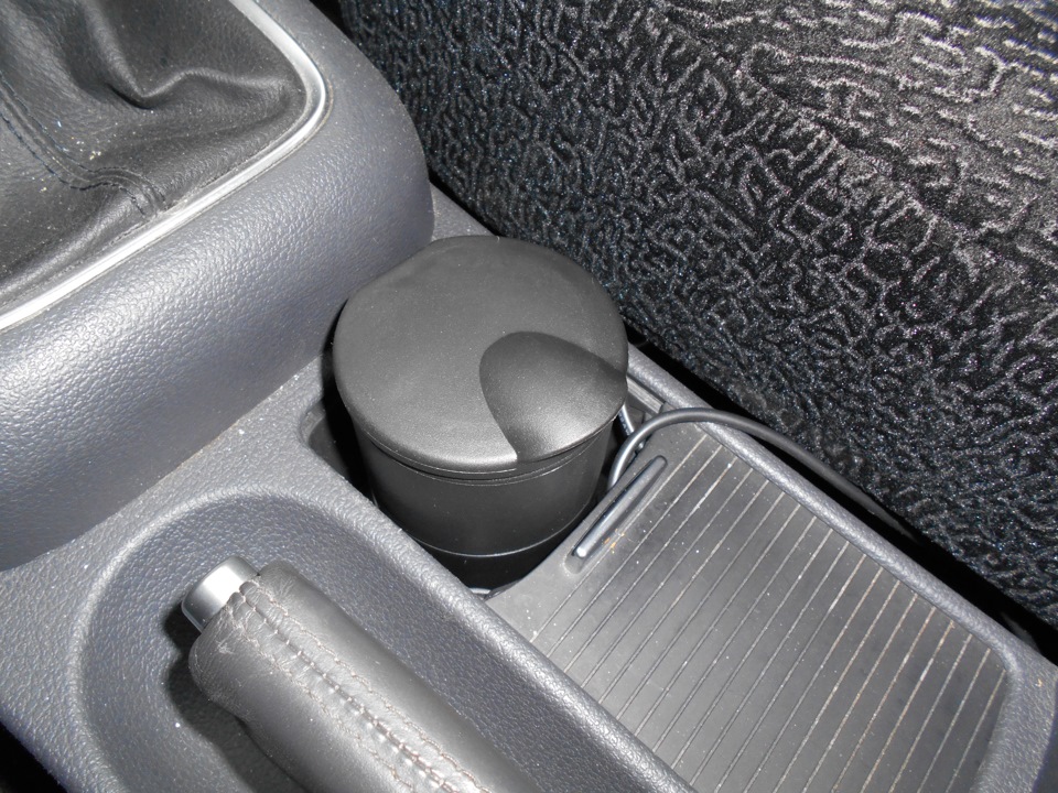 Пепельница и визитка в машину — Volkswagen Golf Plus, 1,6 л, 2008 года ...