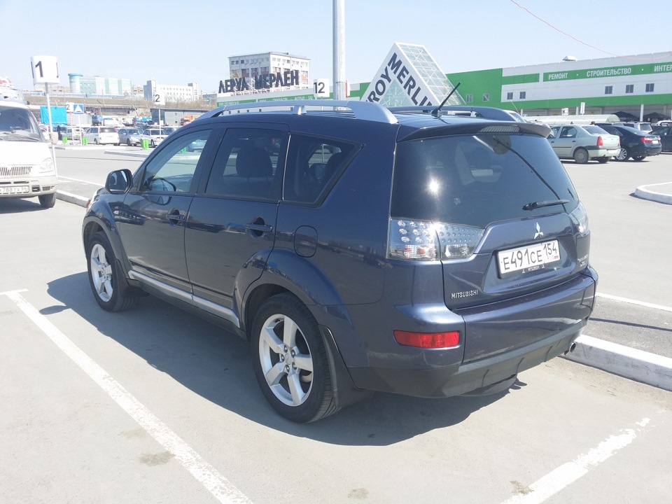 Внешний вид — Mitsubishi Outlander XL, 3 л, 2008 года | фотография | DRIVE2