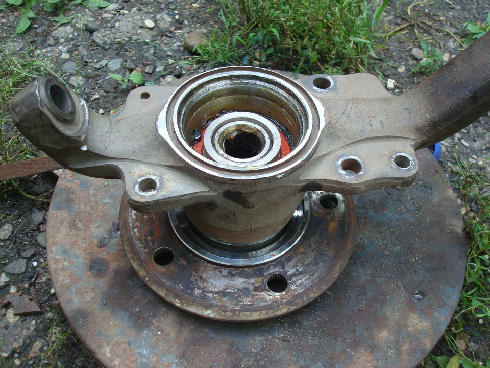 кулаки с нерегулируемыми подшипниками — Lada 4x4 3D, 1,8 л, 2002 года ...