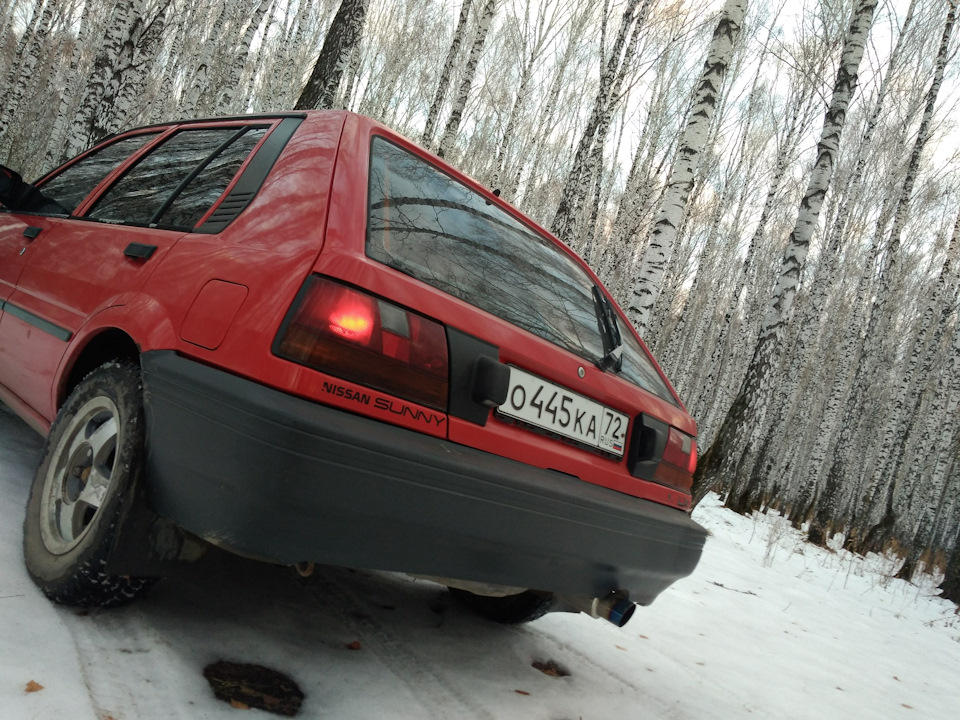 Про баночку! — Nissan Sunny (N13), 1,4 л, 1989 года | просто так | DRIVE2