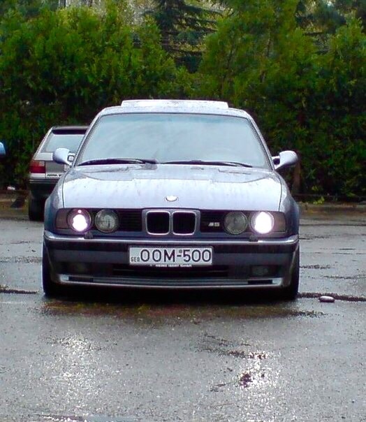 Old Oom 5oo Bmw M5 3 8 L 1993 Goda Na Drive2