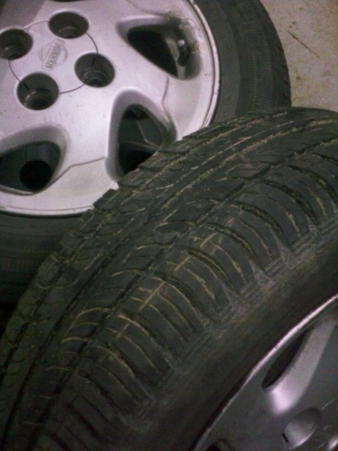 Диски с летом за недорого — Nissan Almera I (N15), 1,6 л, 1998 года ...