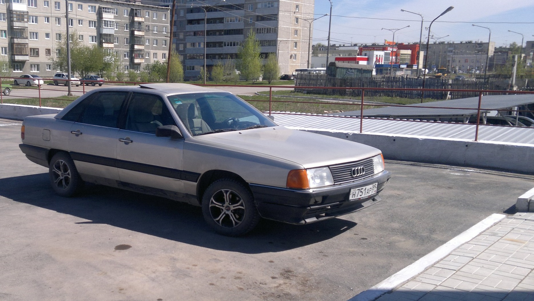 Audi 100 (C3) 1.8 бензиновый 1986 | Авто повидавшее жизнь=) на DRIVE2