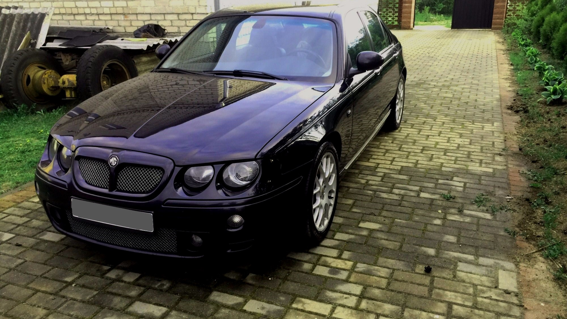 MG ZT/ZT-T 2.5 бензиновый 2002 | Драккар Морриса на DRIVE2