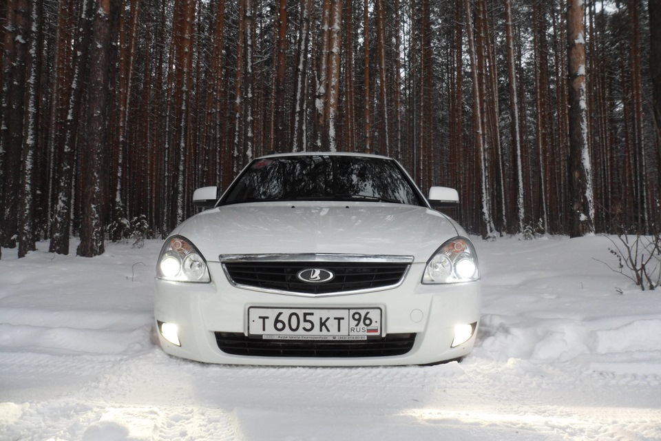 Лада природа вышла погулять. — Lada Приора универсал, 1,6 л, 2011 года ...