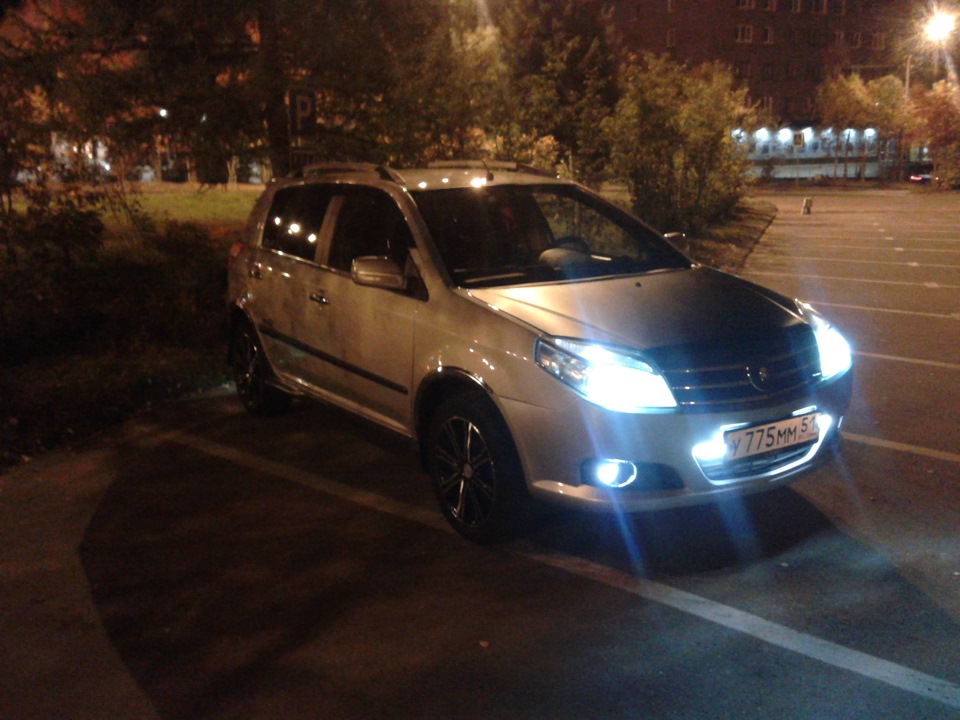 geely mk cross лампы