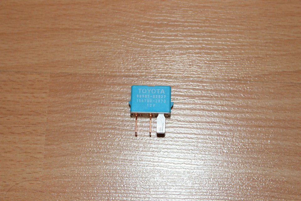 подключение туманок — Toyota bB (NCP30), 1,5 л, 2003 года | другое | DRIVE2