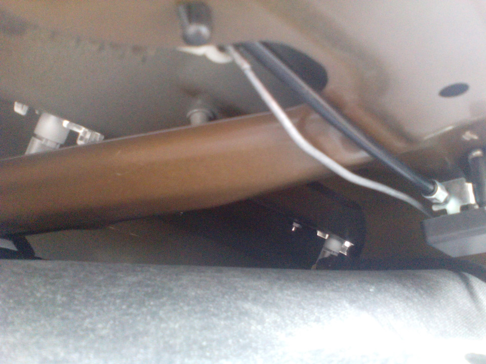 Открытие багажника с брелка сигнализации — Hyundai Solaris, 1,6 л, 2014 ...