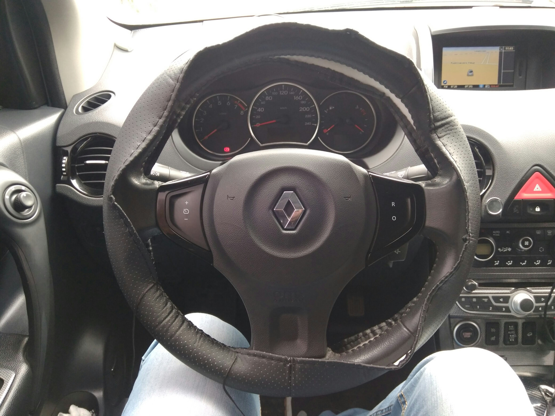 Оплетка руля Колеос - Renault Koleos (1G), 2 л, 2009 года покатушки DRIVE2