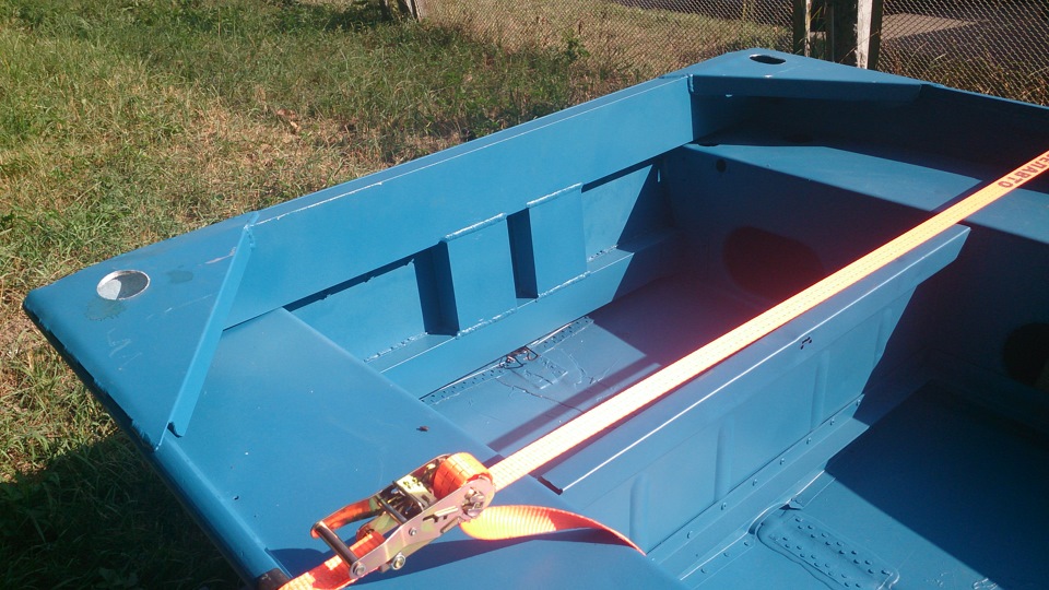 Лодка бакай 1. Бакай 1 алюминиевая лодка. Алюминиевая лодка бакай. Надувные блоки плавучести. Лодка бакай.