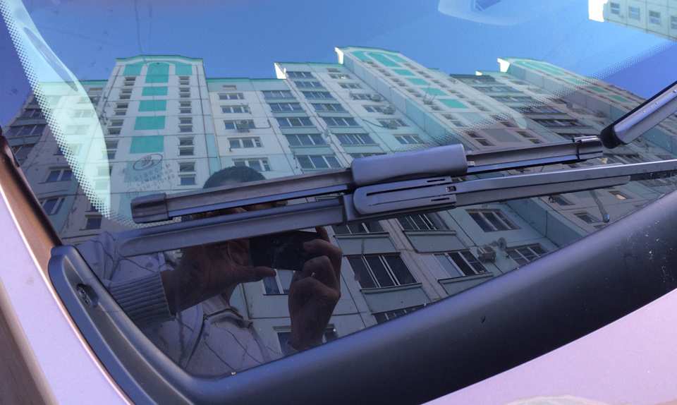 Как снять щетки лада х рей Замена щеток стеклоочистителя - Lada XRAY, 1,6 л, 2016 года расходники DRIVE2