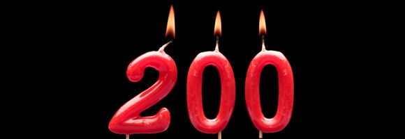 200 дней это. Цифра 200. Нас 200. 200 Подписчиков. 200 Картинка.