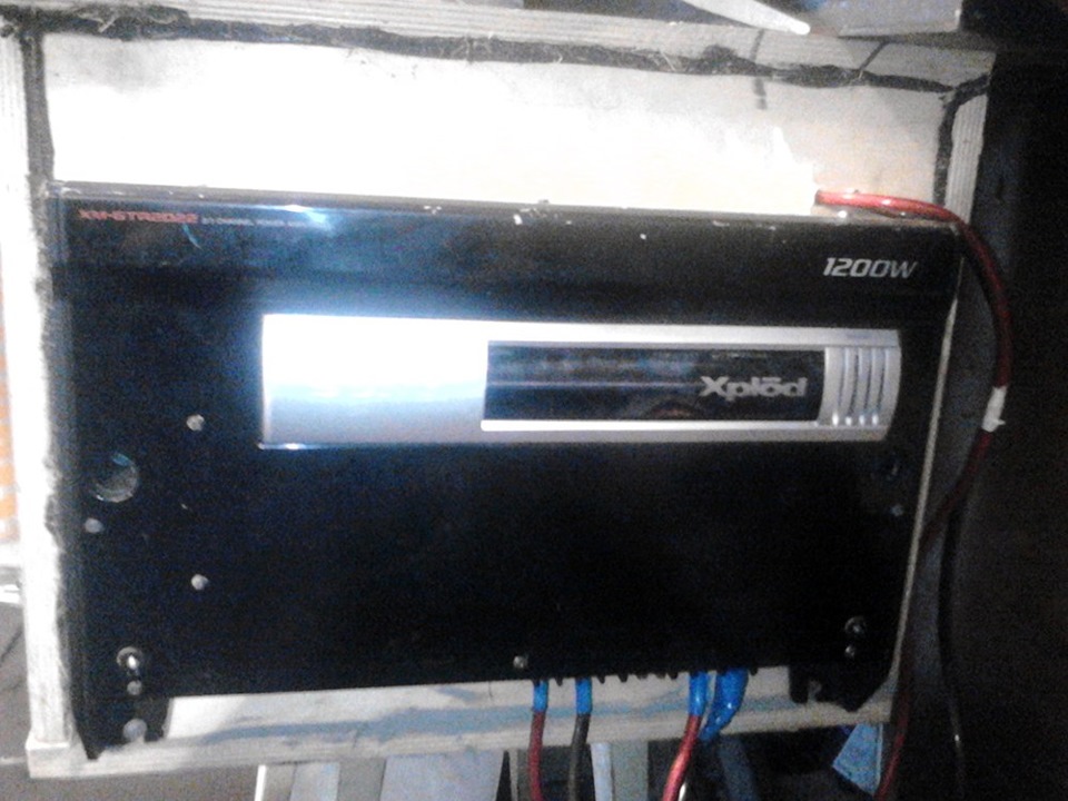 Kicker CVR124, Sony GTR2022, конденсатор Mystery 1Ф. — Subaru Forester ...