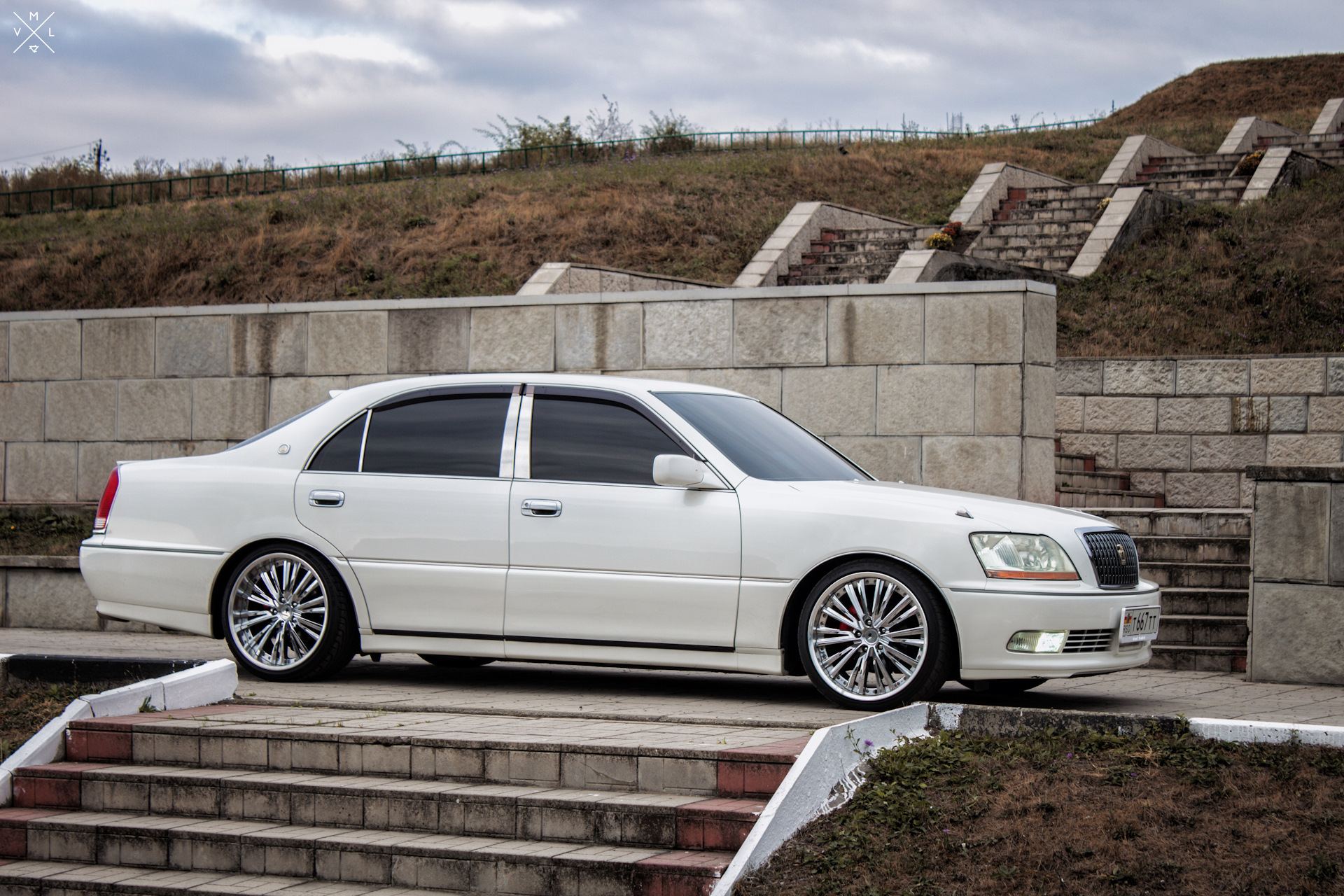 Toyota Majesta v8