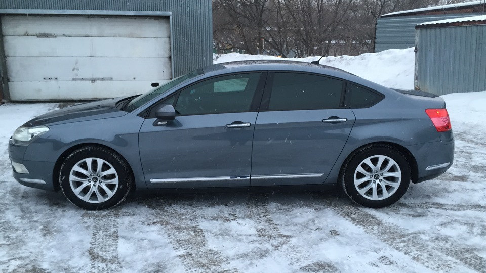 Замена тросика стеклоподъемника — Citroen C5 (2G), 2 л, 2008 года ...