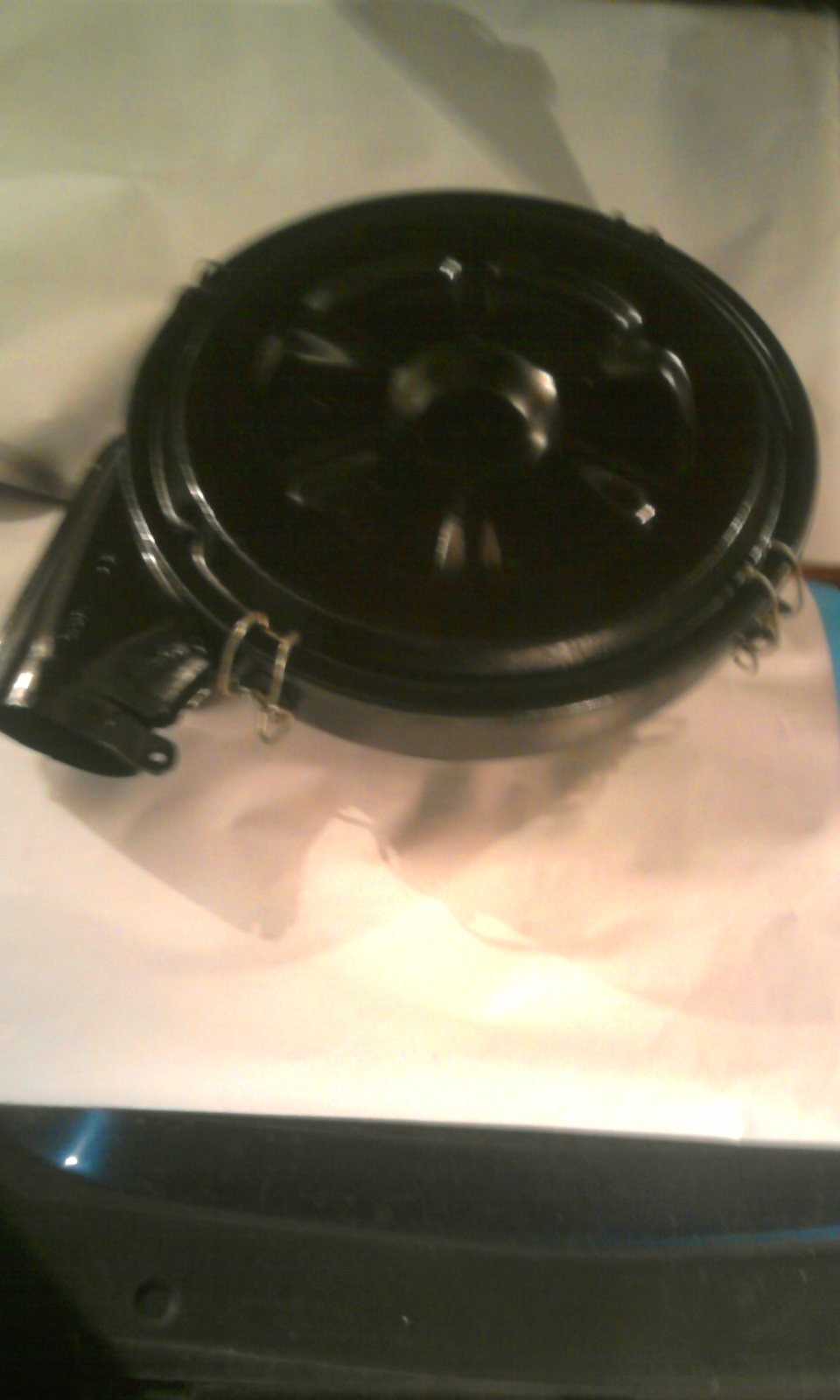 Покраска кастрюли воздушного фильтра — Lada 21093, 1,6 л, 1992 года ...