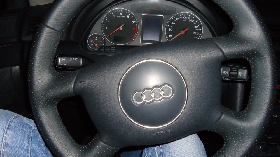 #58. Руль S-line с лепестками - Audi A4 Avant (B6), 2,5 л, 2004 года стайлинг DR