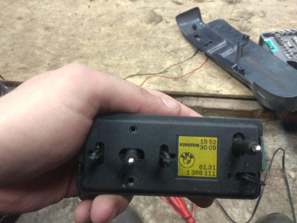 86AAAgJlqeA-960.jpg