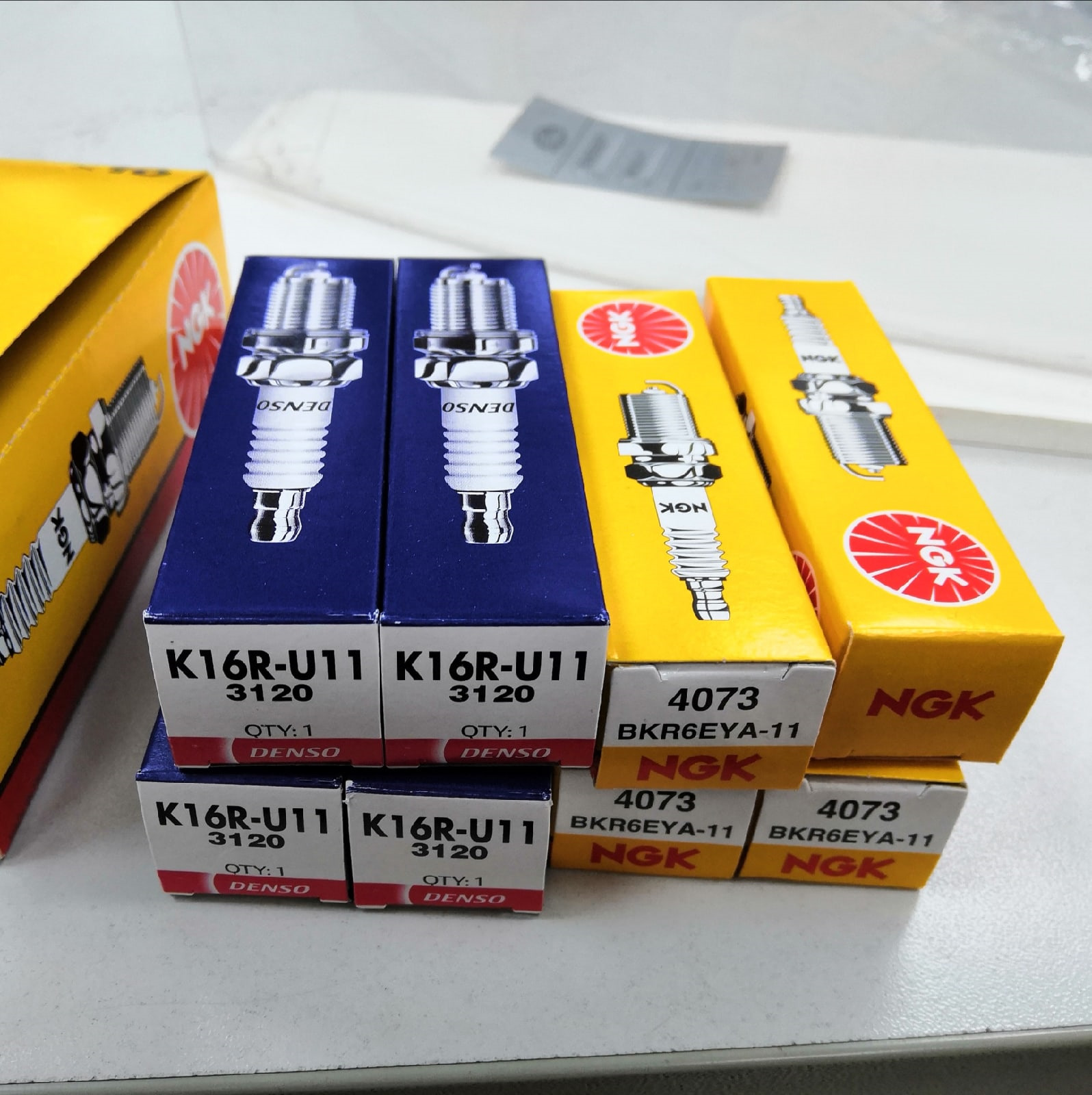 Nissan bluebird свечи