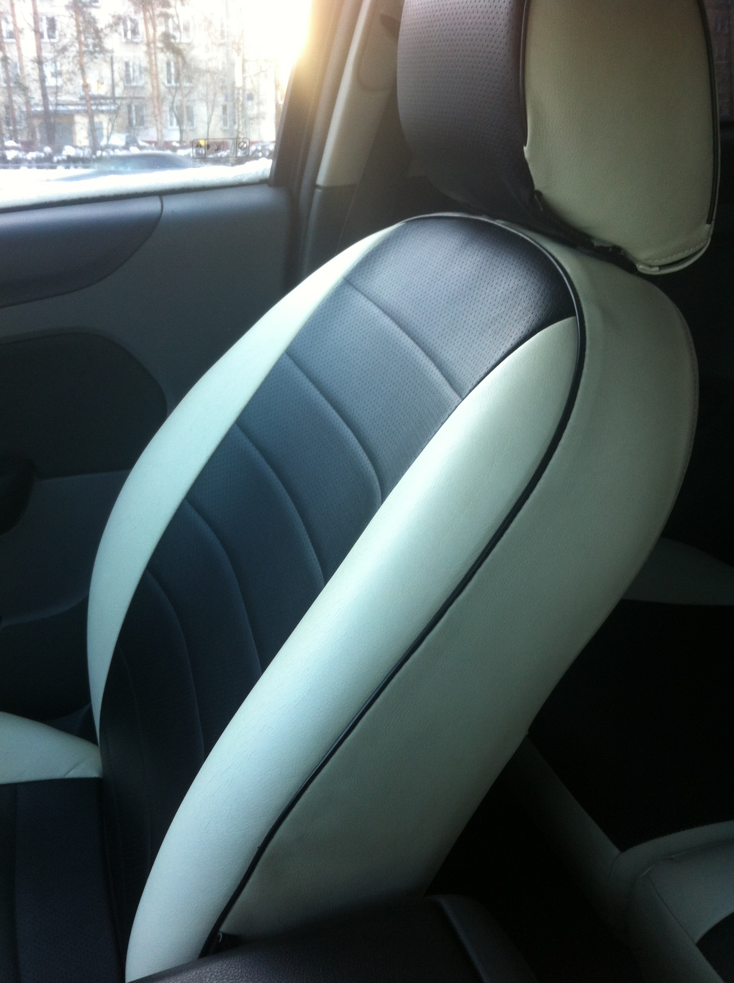 Чехлы от АВТОПИЛОТА — Ford Focus Hatchback II, 2 л, 2010 года ...