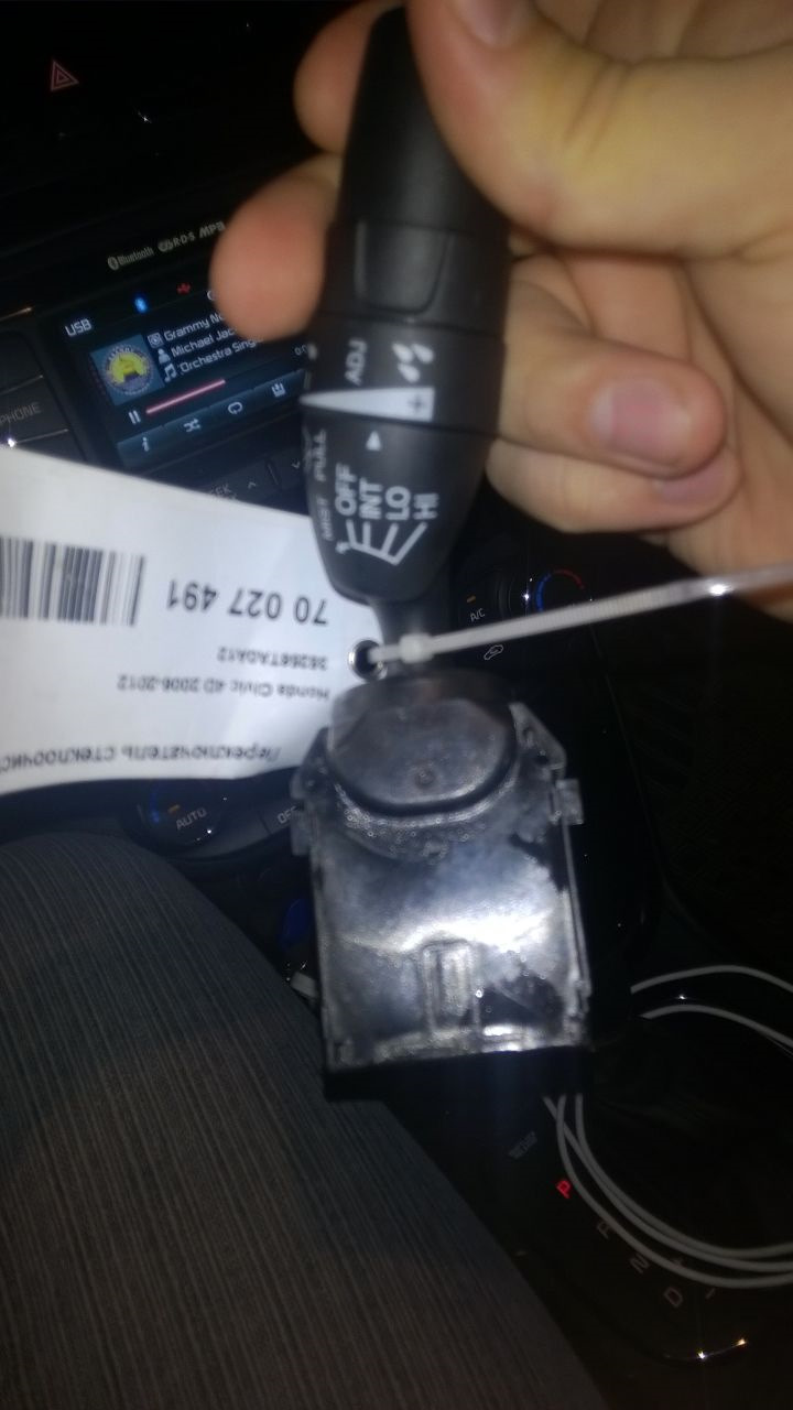 Зеркало с автозатемнением, рычаг вкл. дворников с плавной регулировкой ...