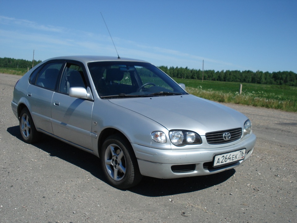 Тойота королла 2001. Toyota Corolla 2001. Тойота Королла 2001 года. Тойота Королла 2001 110 кузов. Toyota Corolla 2001 года.