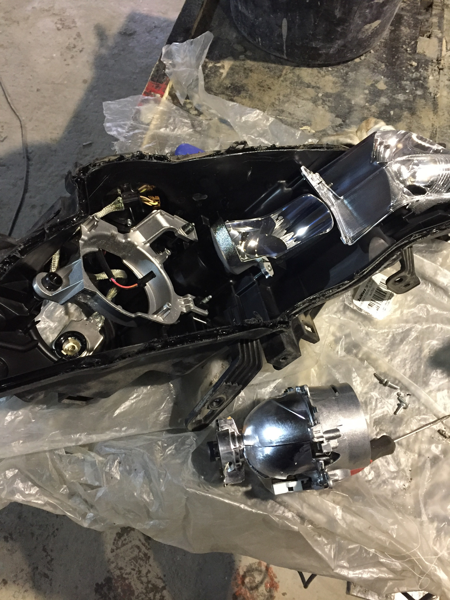 Замена линзы ниссан кашкай. Замена линзы ниссан кашкай. Замена линзы ниссан кашкай. Teana замена линз. Бигалогеновые линзы ниссан вингроуд.