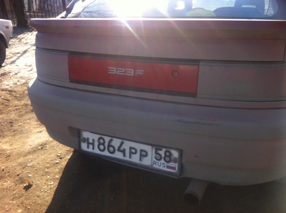 датчик уровня жидкости в бачке омывателя ;) и д.р… — Mazda 323 IV, 1,8 ...