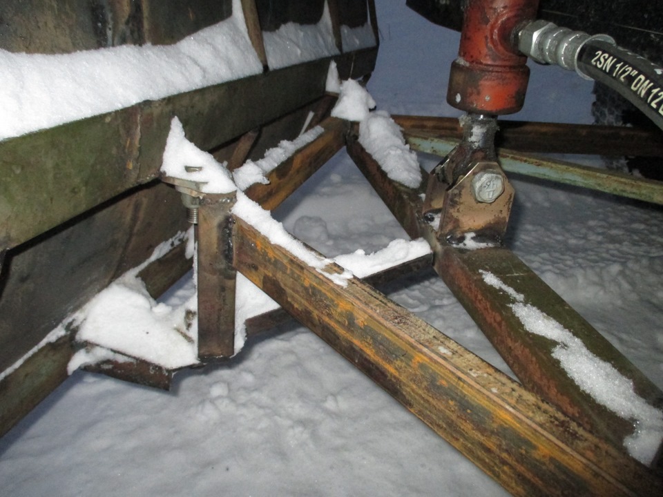 снегоуборочный отвал (часть2) — УАЗ 3303, 2,7 л, 1992 года | тюнинг ...