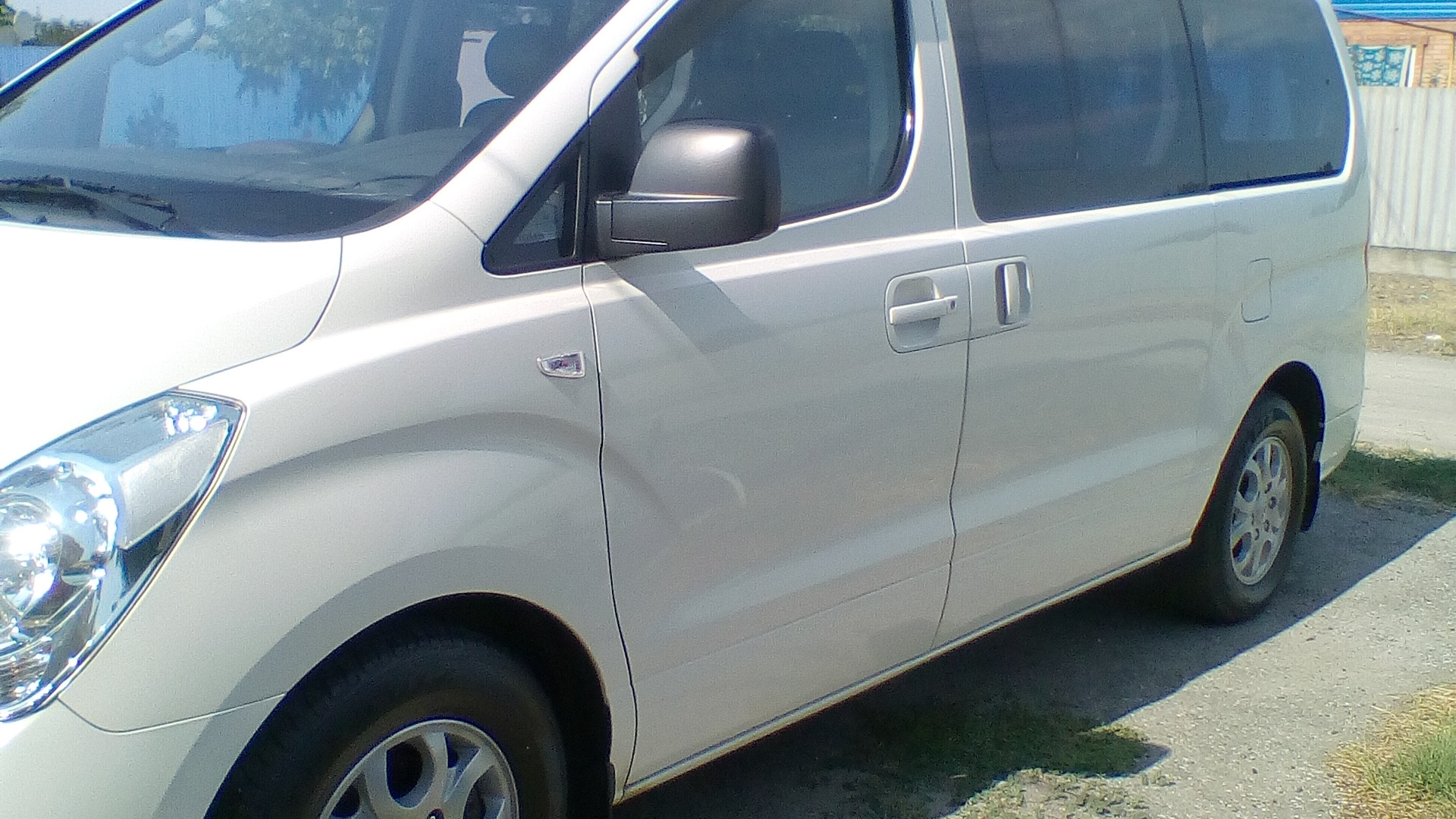 Hyundai H-1 (2G) 2.5 дизельный 2010 | белый орел на DRIVE2