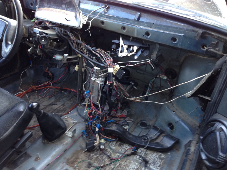 Проклейка панели — Lada 2113, 1,6 л, 2007 года | запчасти | DRIVE2