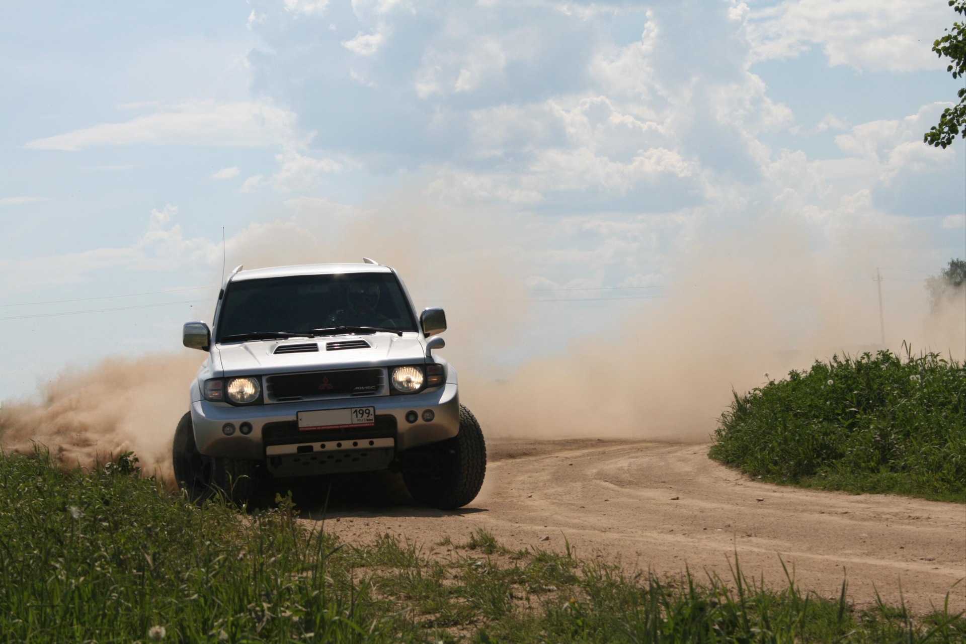 Фото в бортжурнале Mitsubishi Pajero Evolution