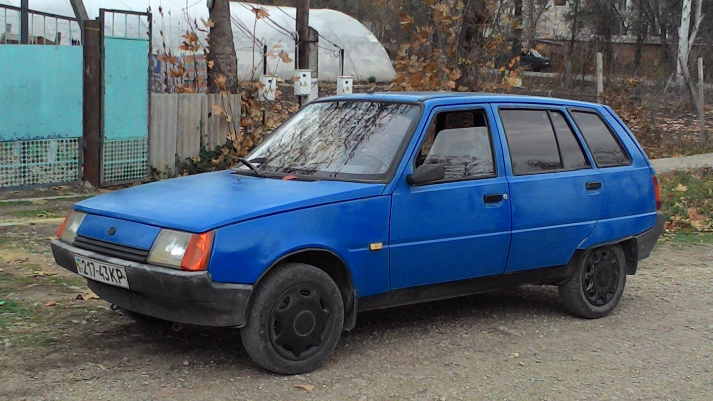 Таврия автомобиль фото 1995