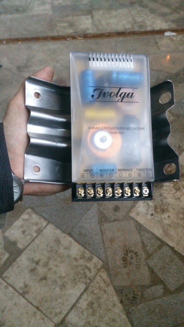 Прячу кроссовер Ivolga SB-6.3 под панель Киа Рио 3. — KIA Rio (3G), 1,6 ...