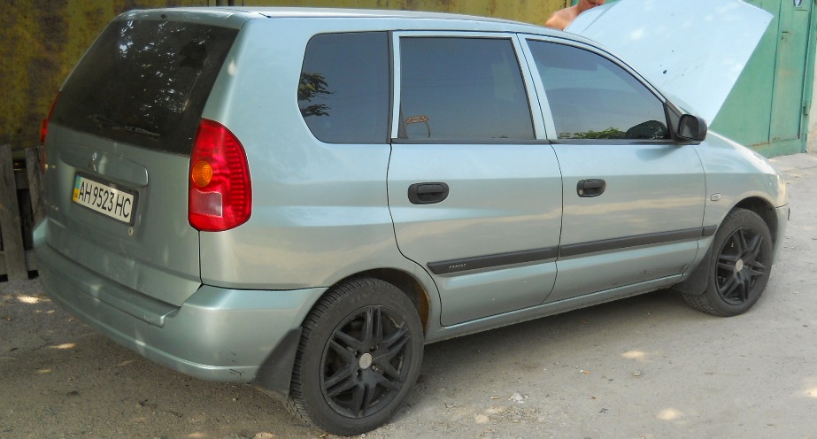 Mitsubishi space star 99 год. Диски митсубиси спейс стар. Диски митсубиси спейс стар. Митсубиси спейс стар колёса 17. R15 mitsubishi space star.