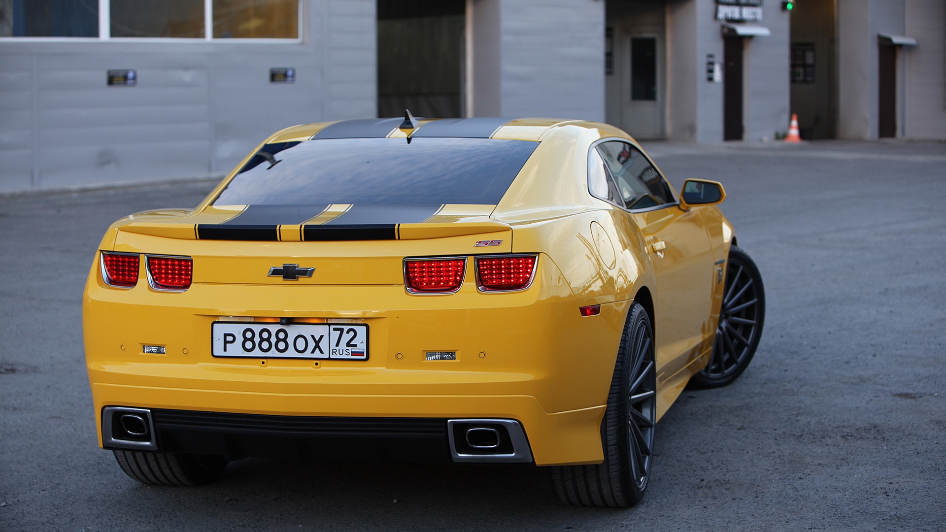 Chevrolet Camaro V 6.2 бензиновый 2011 | bumblebee на DRIVE2